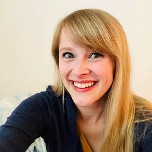 Meet your Posher, Abbey